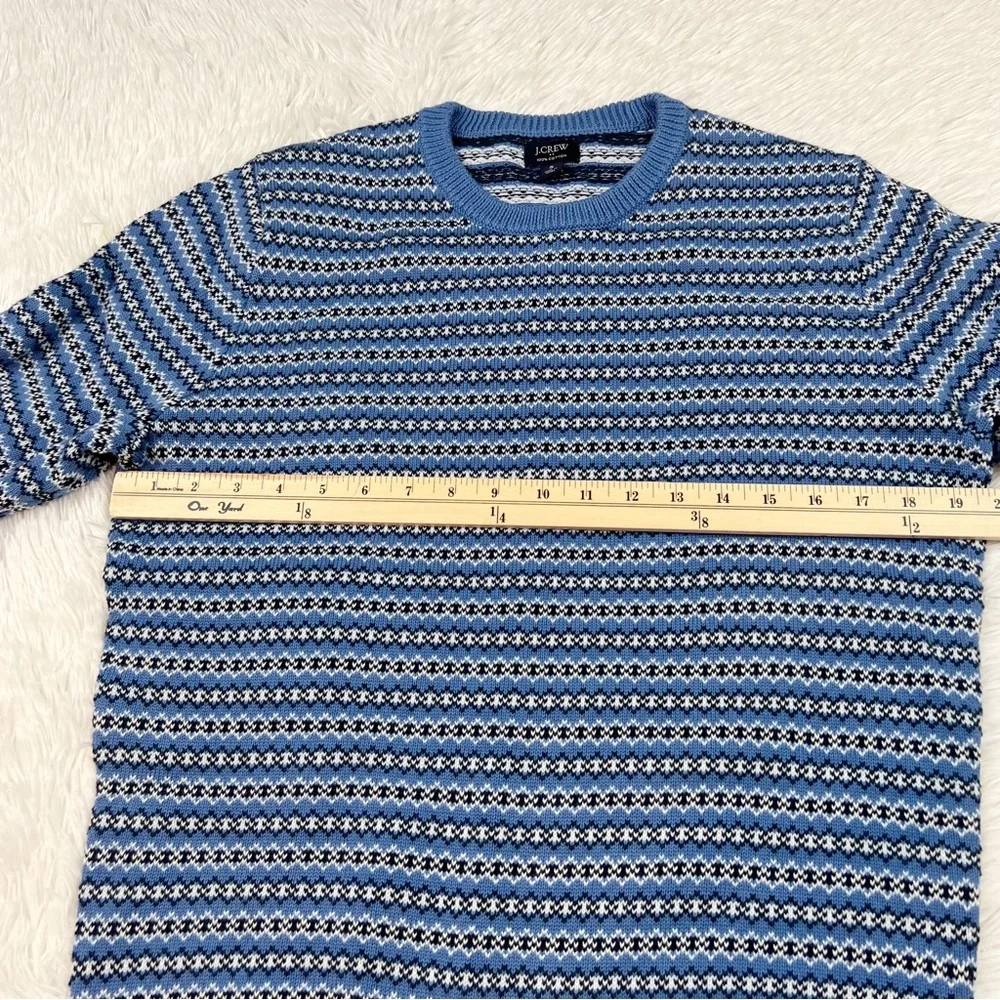 J Crew Men’s long‎ sleeve crew neck fair isle pullover sweater in blue